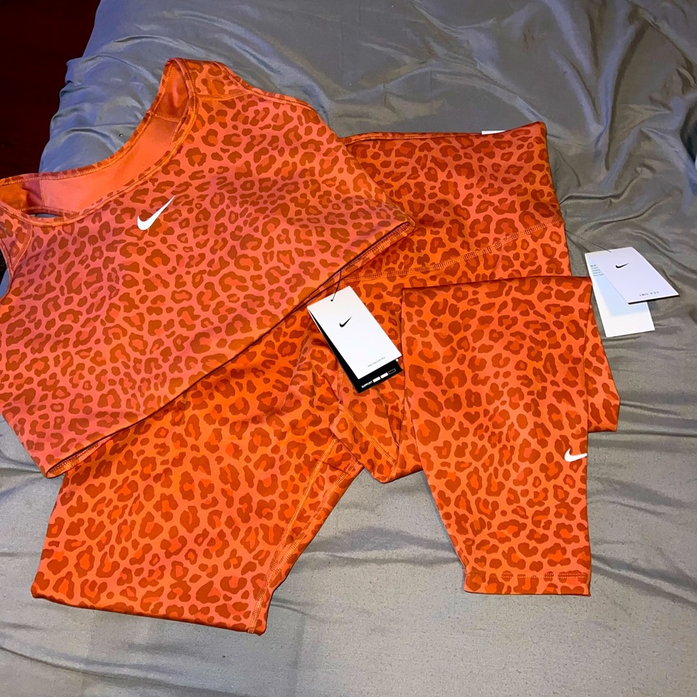 Nike Dry Fit Set